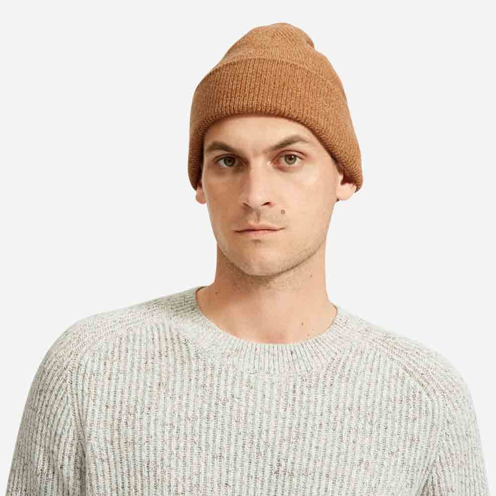 men beanie a1